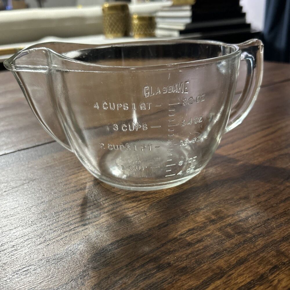 Vintage GLASBAKE 4 Cup Glass Liquid Measuring Cup D Shaped Handle #J-2031